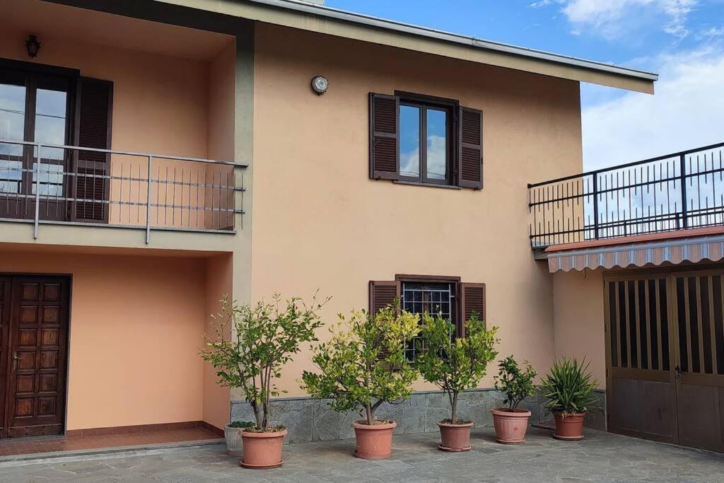 Il Canto Del Gallo Casa Vacanze Ristorante Pizzeria Cassinasco Екстер'єр фото